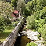 Izeria 112 Riverside House * Piechowice (Karkonosze)