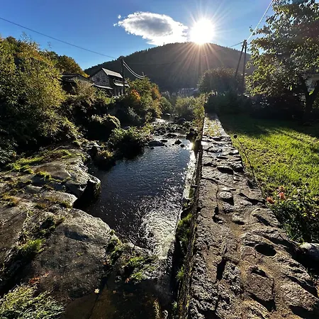 Izeria 112 Riverside House Vakantiehuis Piechowice (Karkonosze)