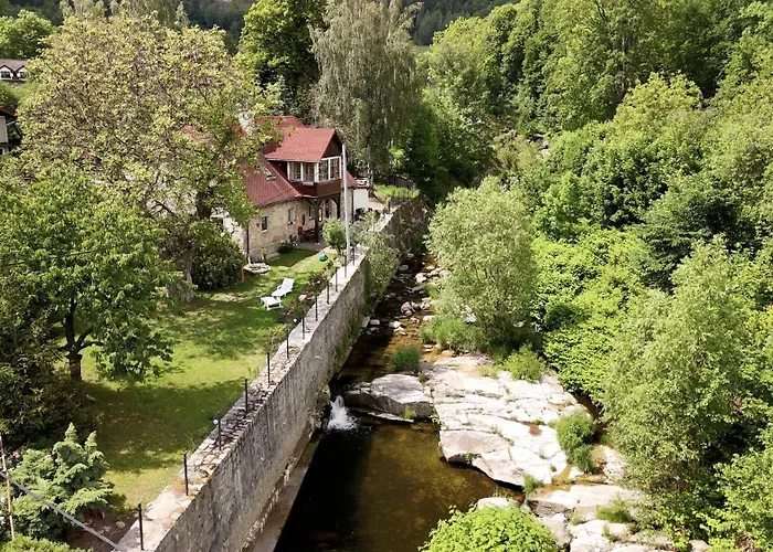 Izeria 112 Riverside House * Piechowice (Karkonosze)